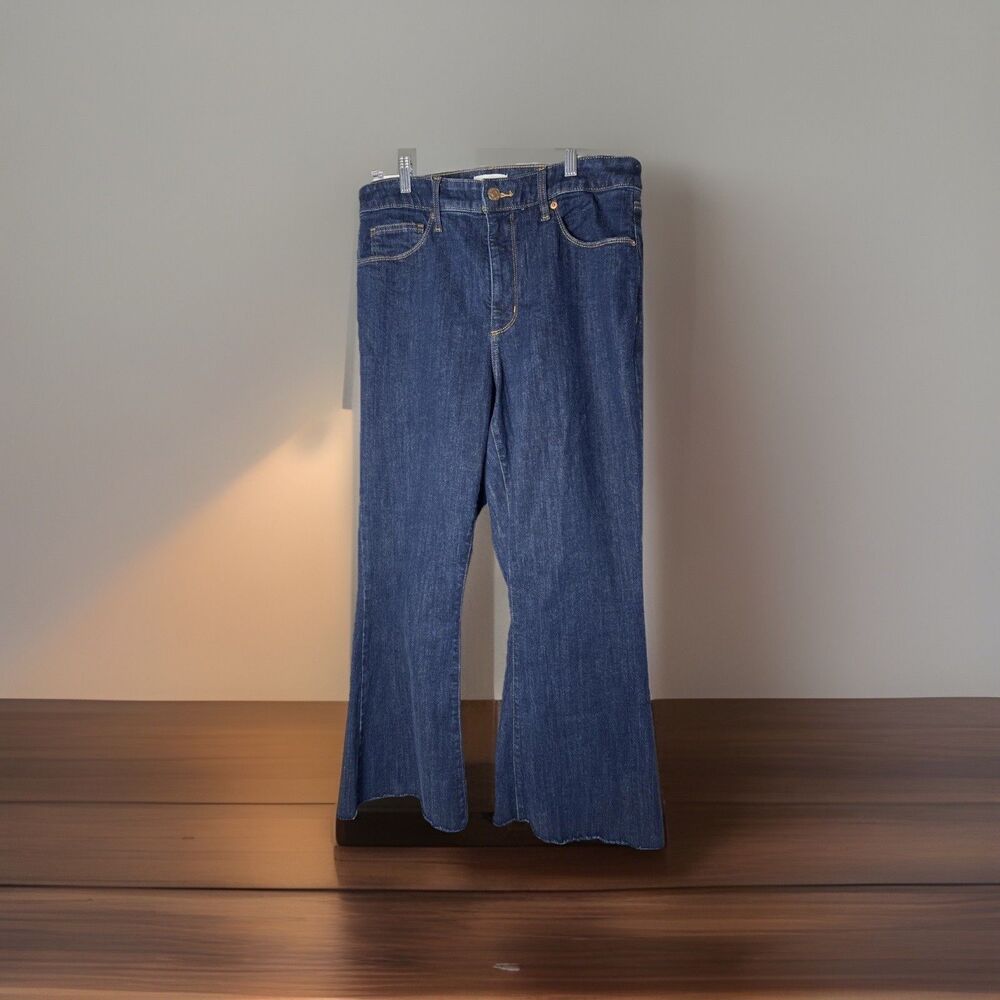 Ava & Viv Dark Wash Flare Jeans Women’s Plus Size 16 Frayed Hem Stretch Denim